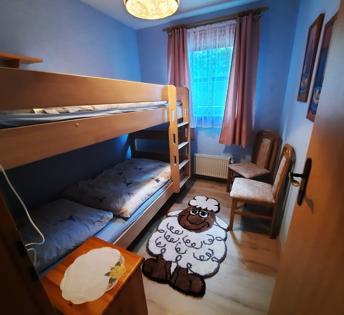 Ferienwohnung in Schwienkuhl - Ferienhof Hüttmann-Dreblow 3 - Kinderzimmer mit Etagenbett