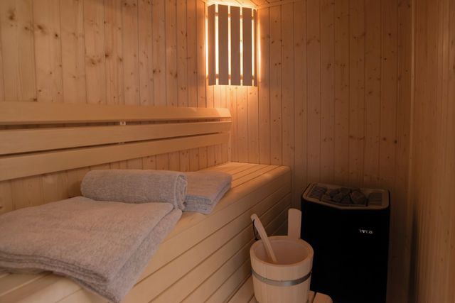 Ferienhaus in Heiligenhafen - Ostsee - Reetdachhaus Nr. 3 "S&uuml;dstrand Lodge Marina-Bay" im Strand Resort - Bild 11