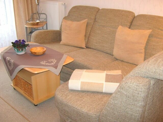 Ferienwohnung in Cismar - Haus am Kojenteich - Whg. 1 - Klosterdorf Cismar - gepflegte Wohnung auf idyllischem Seegrundst&uuml;ck - Bild 3