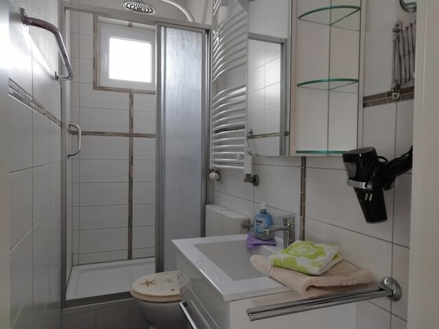 Ferienwohnung in Dahme - Wohnung mit Meerblick, Box-Bett, S&uuml;d- Balkon, eig. Parkplatz, Glasfaser - Bild 15