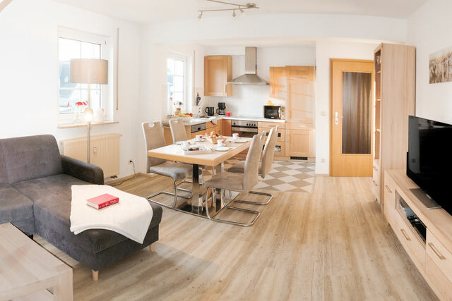 Ferienwohnung in Ostseeheilbad Zingst - Friedenstra&szlig;e 21 Whg. 4 - Bild 2