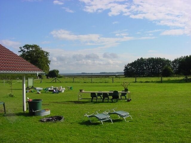 Ferienwohnung in Born a. Darß - Ferienwohnung Nr. 07 (OG + Spitzboden) - Bild 16 Ferienwohnung in Born a. Darß - Ferienwohnung Nr. 07 (OG + Spitzboden) - Bild 16