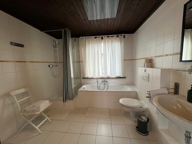 Ferienwohnung in Altenhof - Sommerhäuschen - Bild 8