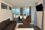 Ferienwohnung in Eckernförde - Apartmenthaus Hafenspitze Ap. 35, "Captain's View", Blickrichtung offenes Meer, Binnenhafen, Strand - Bild 5