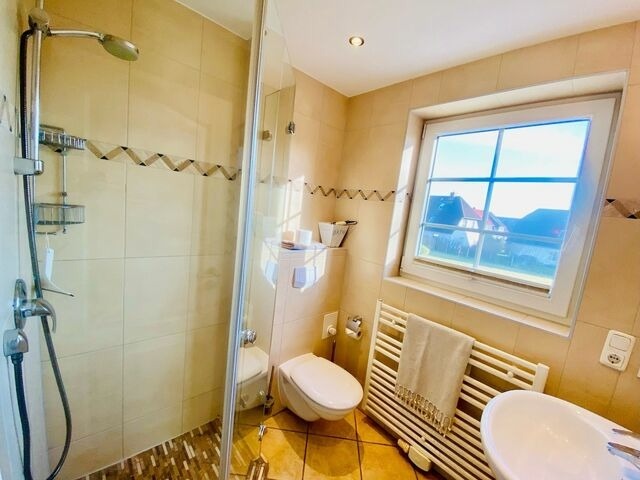 Ferienhaus in Zingst - NEU ! Haus Rosenberg NEU! - Bild 17