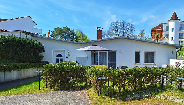 Ferienhaus in Heringsdorf - Anna BRINKMANNHAUS - viel Platz f&uuml;r Familien fast am Strand Sauna Terrasse Grill - Bild 13