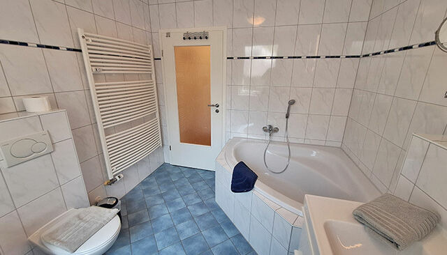 Ferienhaus in Heringsdorf - Insellicht**** BRINKMANNHAUS 4-Sterne - groß fast am Strand Sauna Terrasse Grill - Bild 11