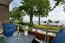Hang 15 Seeblick 8