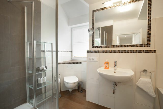 Ferienwohnung in Baabe - Kurparkresidenz Baabe Penthouse Windjammer - Bild 17