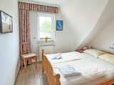 Ferienwohnung in G&ouml;hren - Villa Vivien, Ostsee Bernstein App. 1 - Bild 6