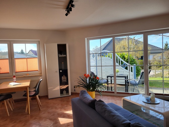 Ferienwohnung in Koserow - Ferienwohnung Lena - Wohnzimmer Essbereich