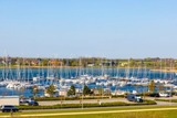 Ferienwohnung in Fehmarn OT Burgtiefe - Apt. Marina408 - Hafenrundblick & direkt am Strand - Bild 2